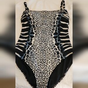 GOTTEX Black & White Animal Print  One-Piece Swimsuit